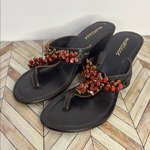 Matisse Brown leather and Red glass Beaded thong Sandals size 7.5-8